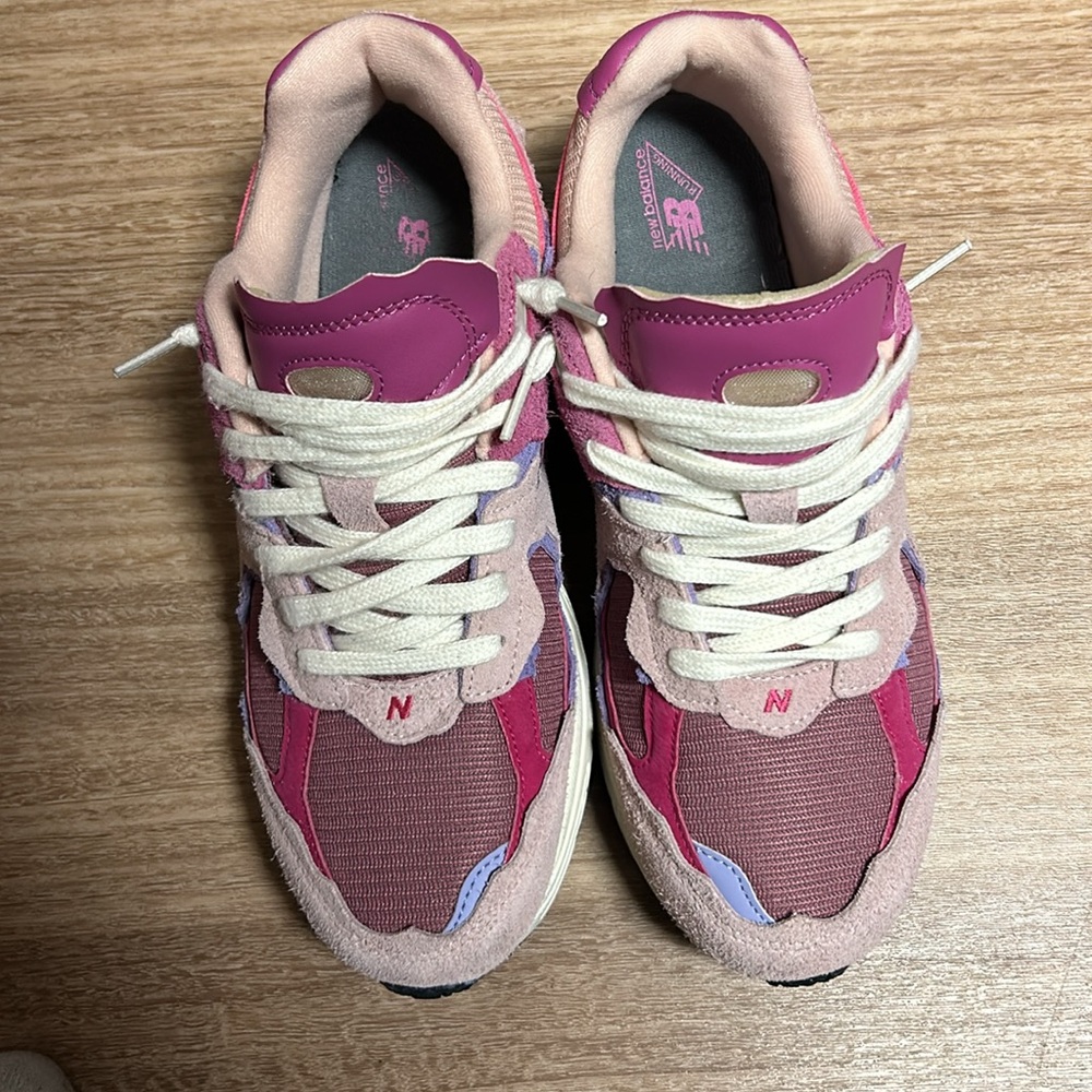 New Balance 2002r View 4